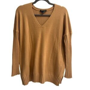 French Connection Size Medium M Camel V neck Pullover Sweater
